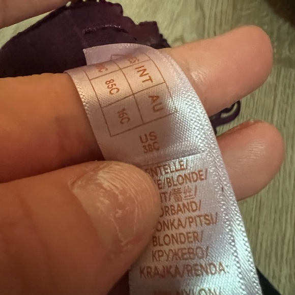 Savage x Fenty Bra - Picture 3 of 6